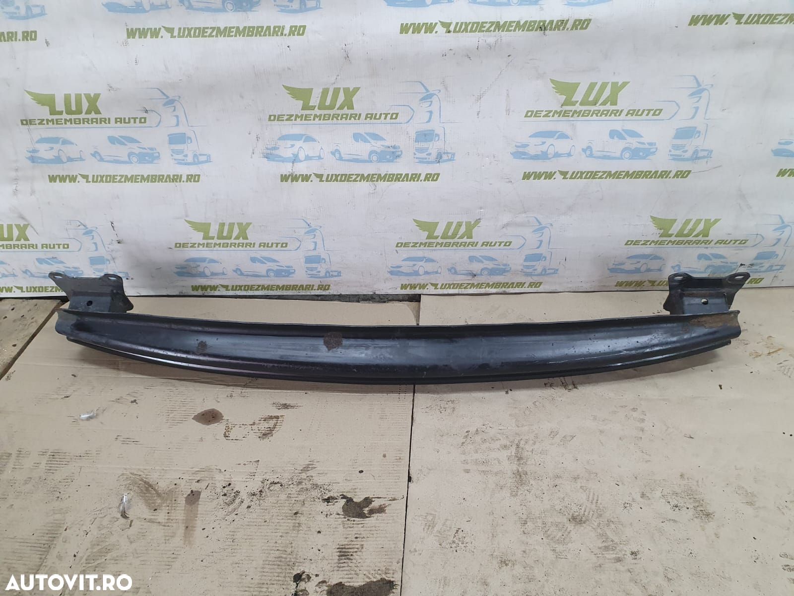 Armatura bara spate 1k0807629 Volkswagen VW Golf 5 [2003 - 2009] - 1