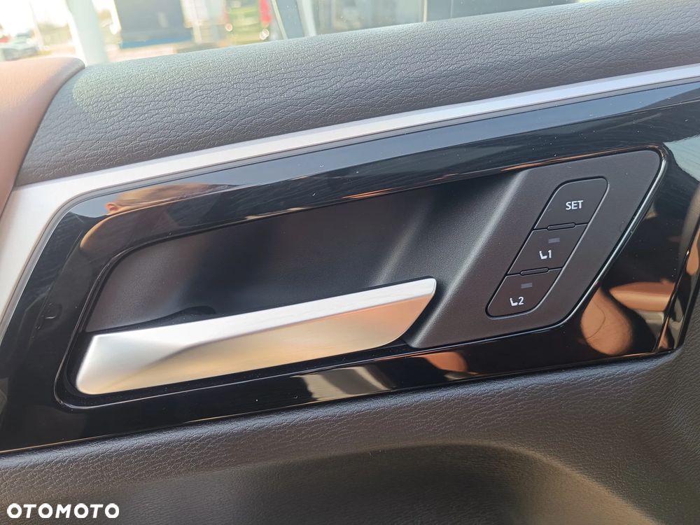 Mitsubishi Outlander Instyle Plus - 13