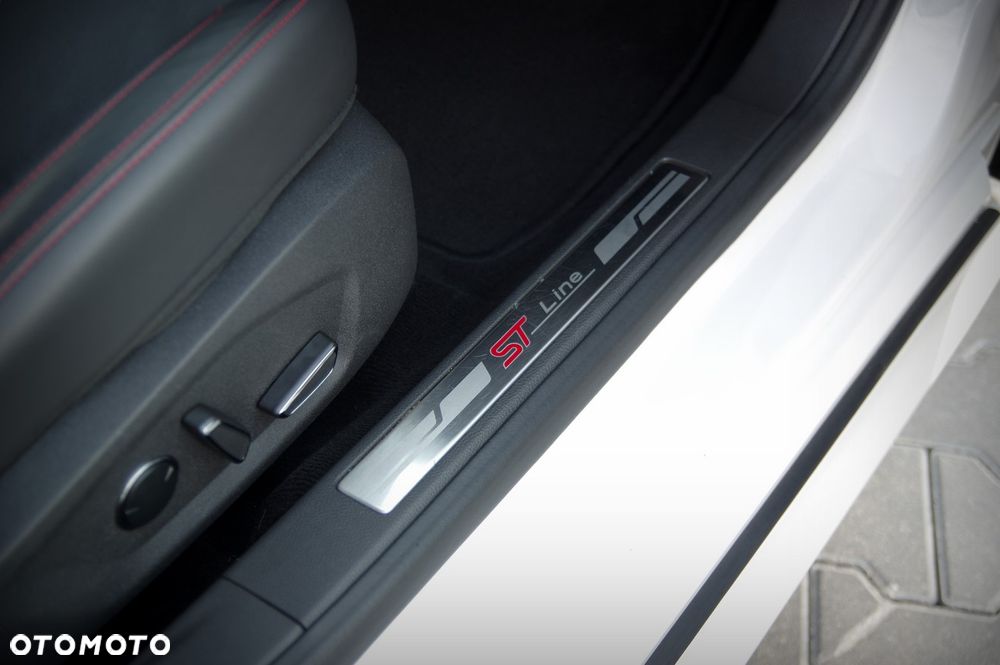 Ford Mondeo 2.0 TDCi Bi-Turbo ST-Line X PowerShift - 7