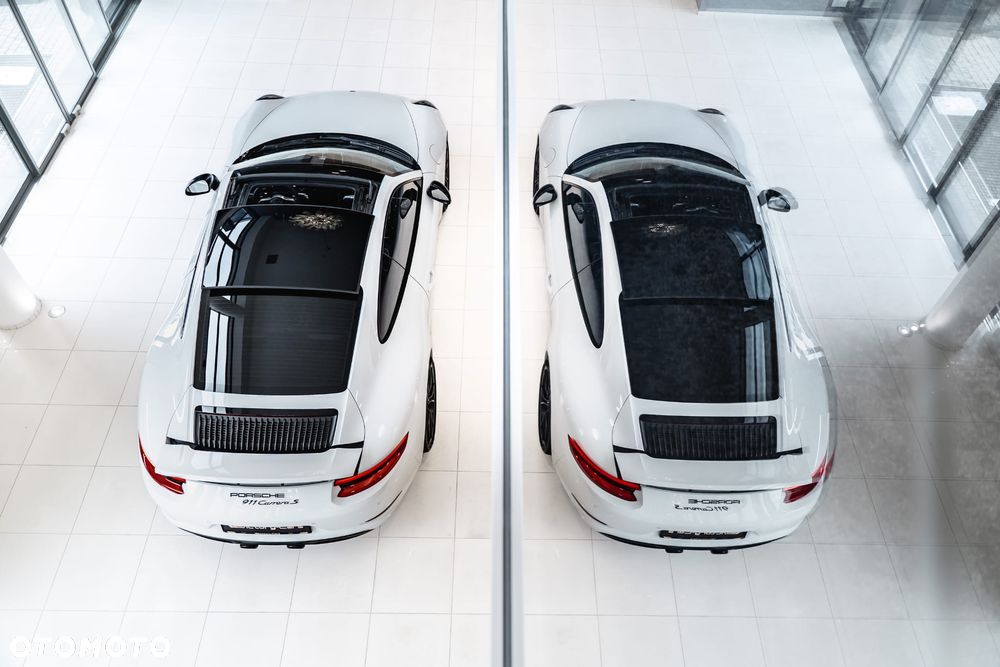 Porsche 911 Carrera S PDK - 22