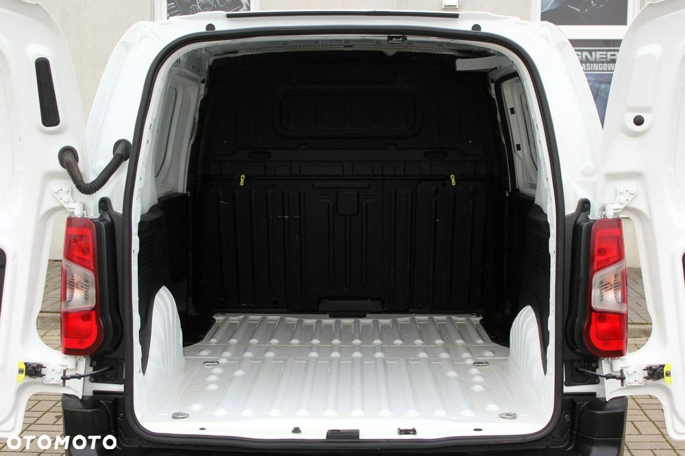 Toyota Proace City - 8