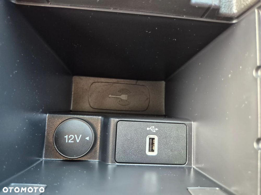 Ford Focus 1.0 EcoBoost STart-Stopp-System TITANIUM - 26