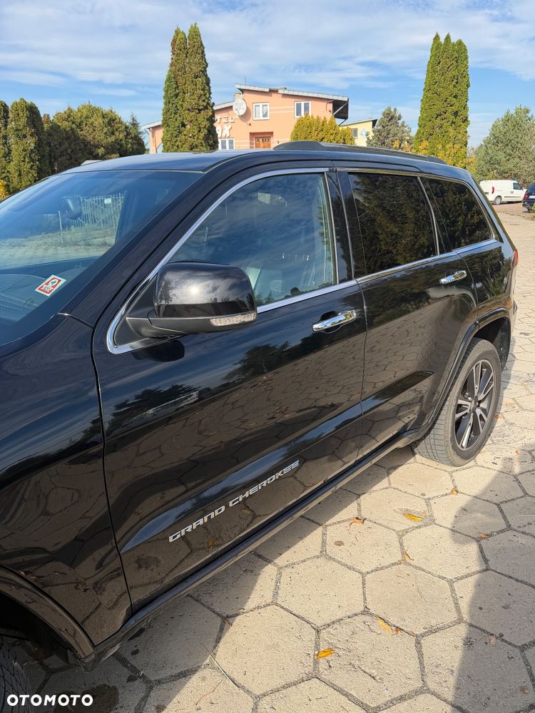 Jeep Grand Cherokee - 37
