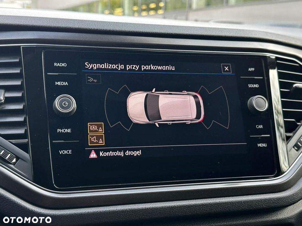 Volkswagen T-Roc 1.0 TSI Advance - 18