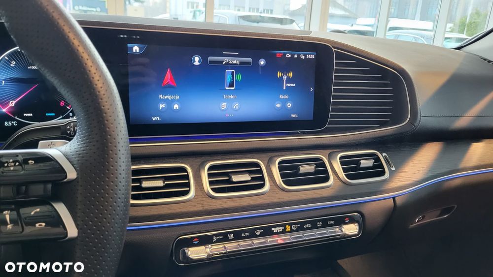 Mercedes-Benz GLS - 8