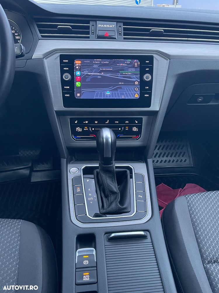 Volkswagen Passat 2.0 TDI DSG Comfortline - 14