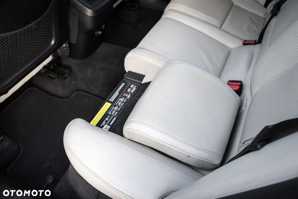 Volvo XC 60 T5 AWD Inscription - 16
