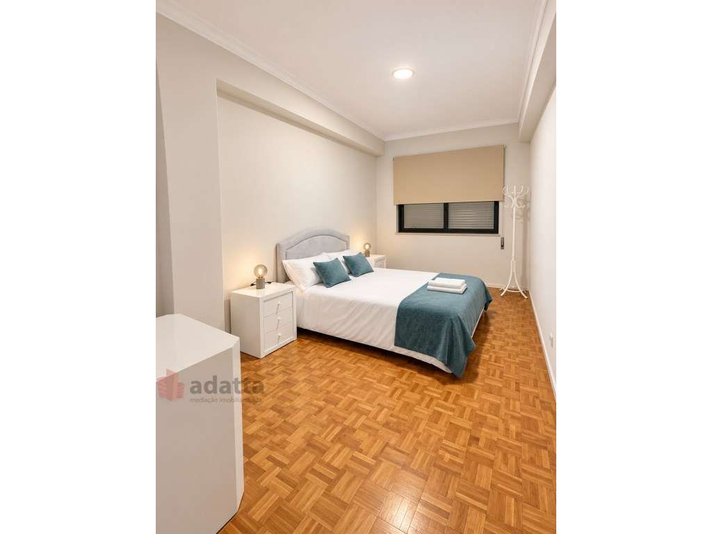 Apartamento T3 em Excelente Estado na Marginal da Figueira da Foz -... - Grande imagem: 4/21