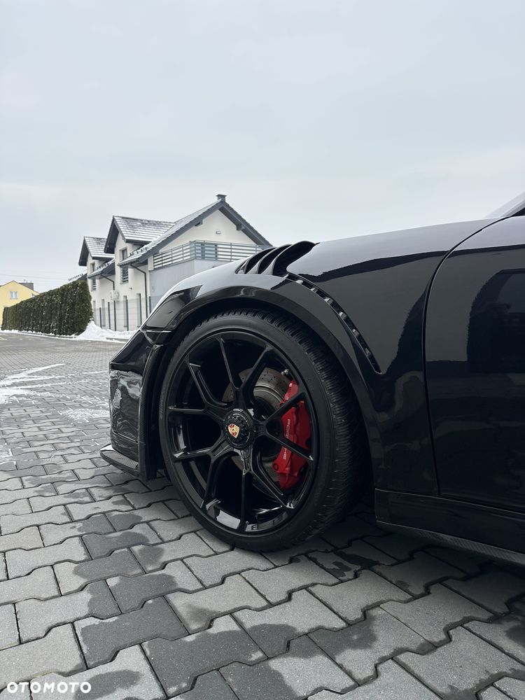 Porsche 911 Carrera 4S PDK - 11