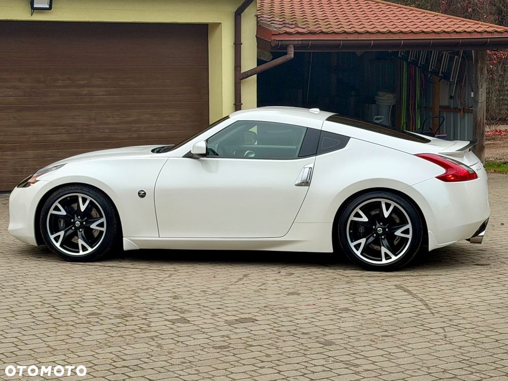 Nissan 370 Z Black Edition - 13