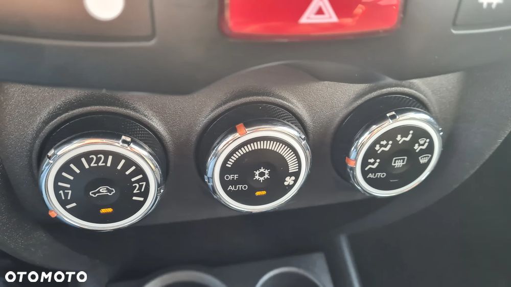 Mitsubishi ASX 1.6 2WD Intense - 20