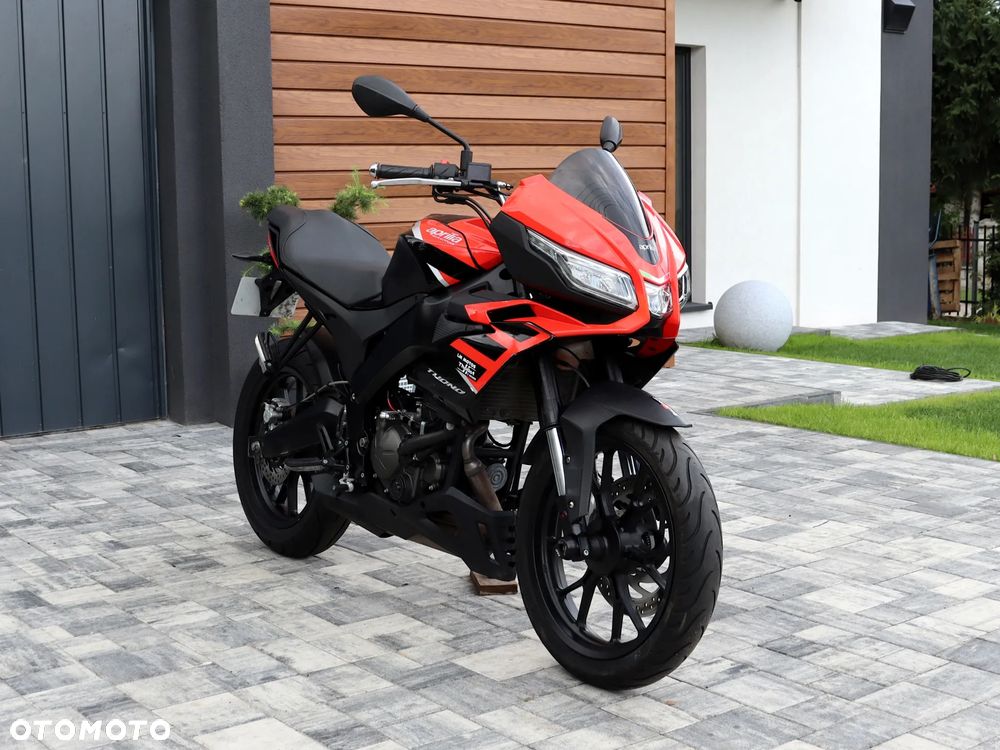 Aprilia Tuono - 1