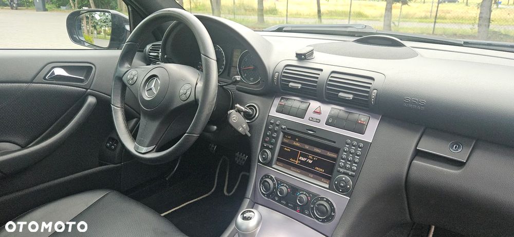 Mercedes-Benz CLC - 26
