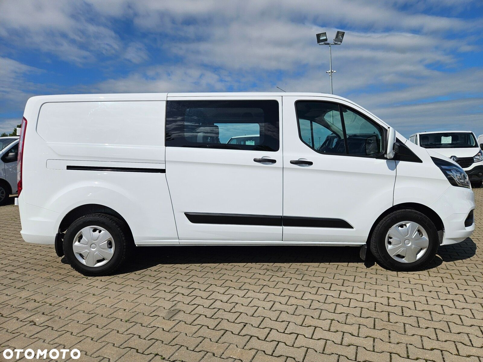Ford transit-custom L2H1 *89900zł NETTO* Brygadówka 6 osób 2.0TdCi/170KM - 7