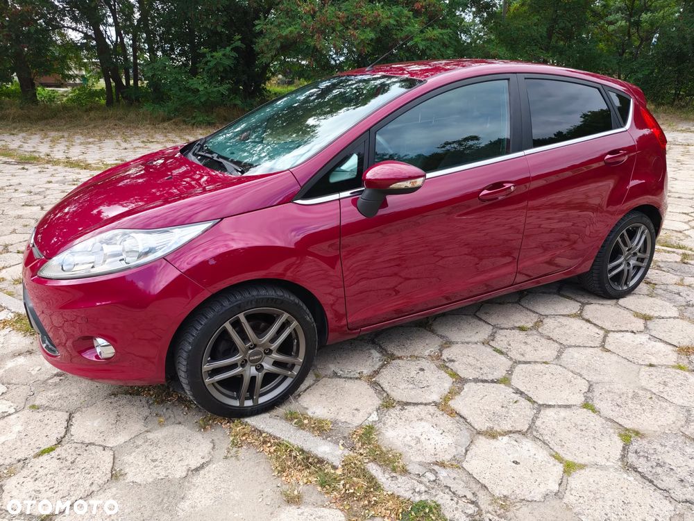 Ford Fiesta 1.6 Ti-VCT Titanium - 2