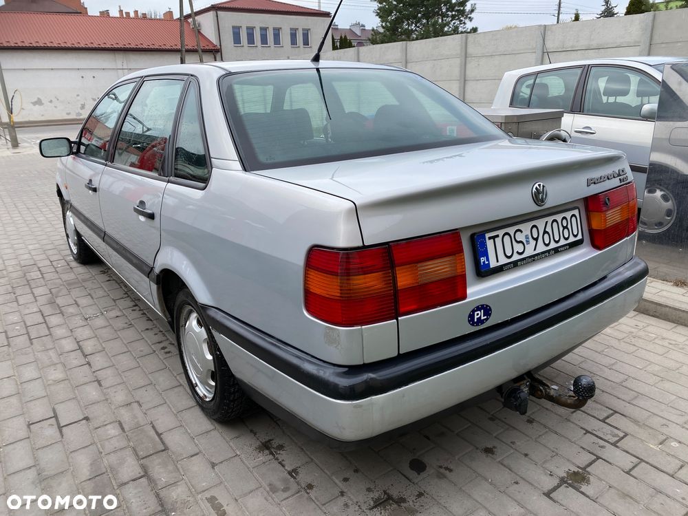 Volkswagen Passat 1.9 TDI GL - 4