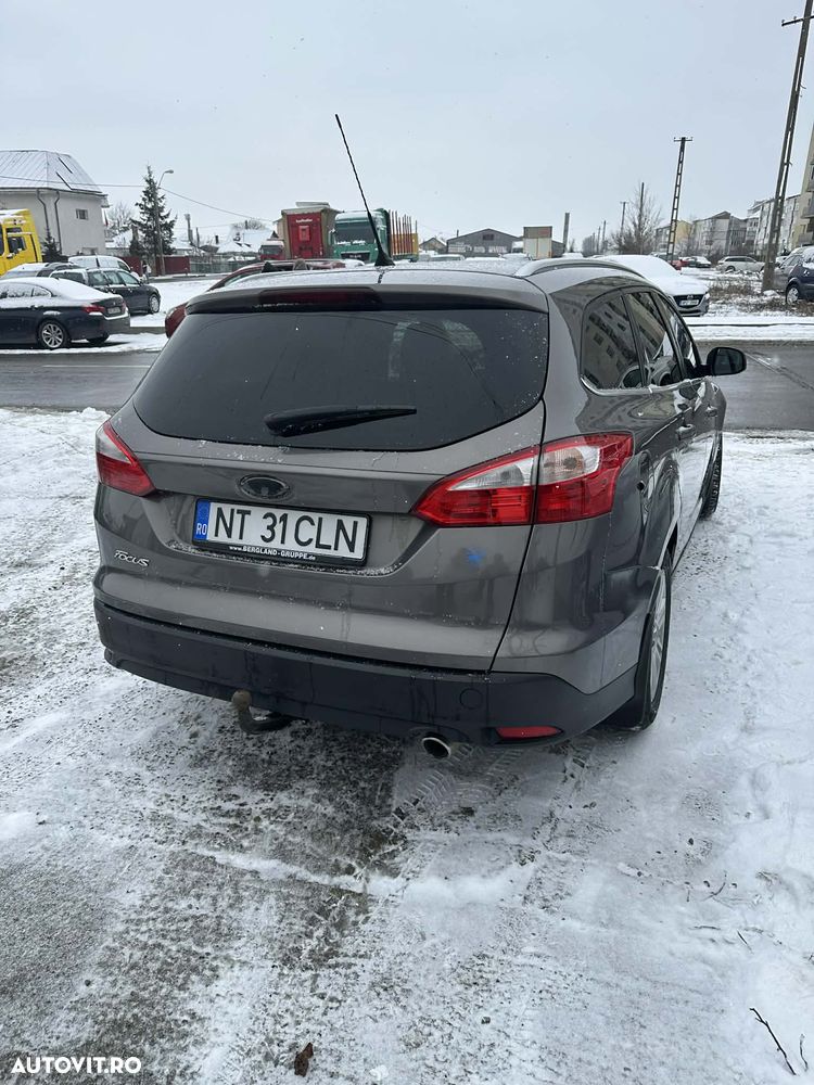 Ford Focus - 2
