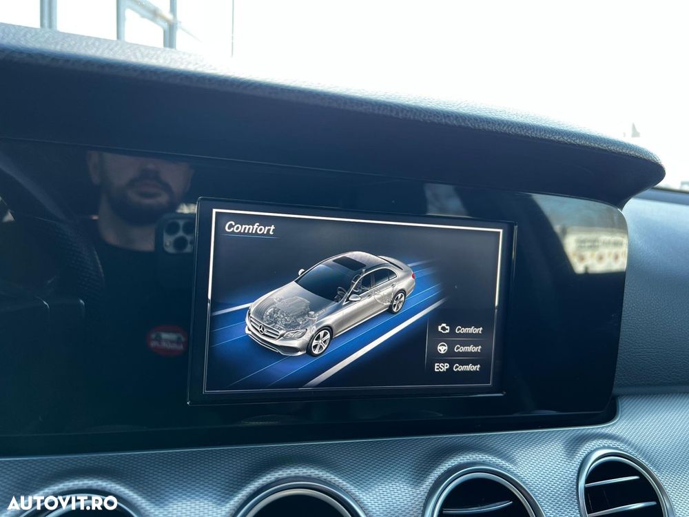 Mercedes-Benz E - 20