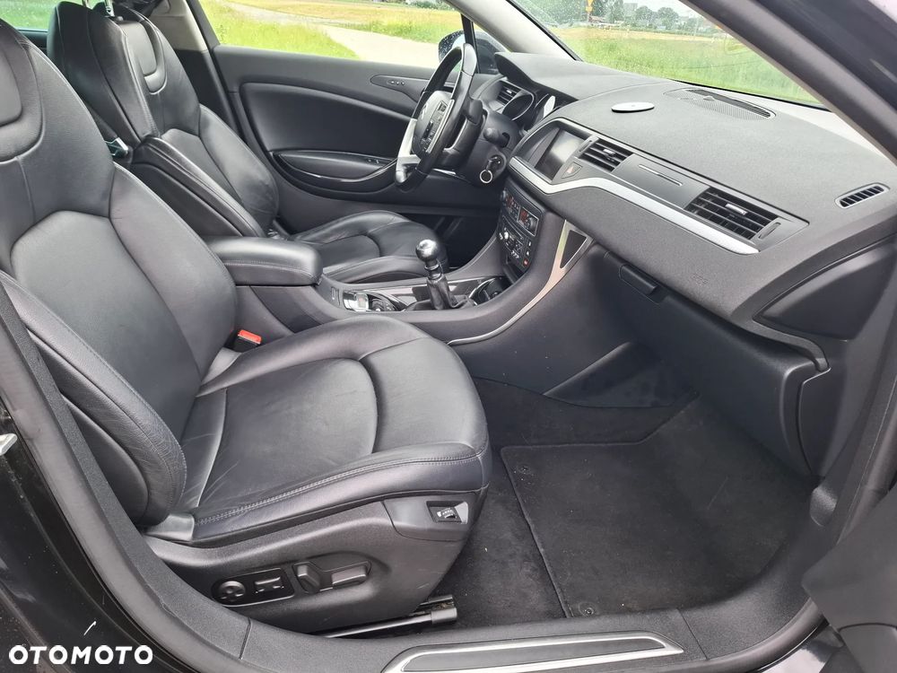 Citroën C5 HDi 140 FAP CrossTourer - 14