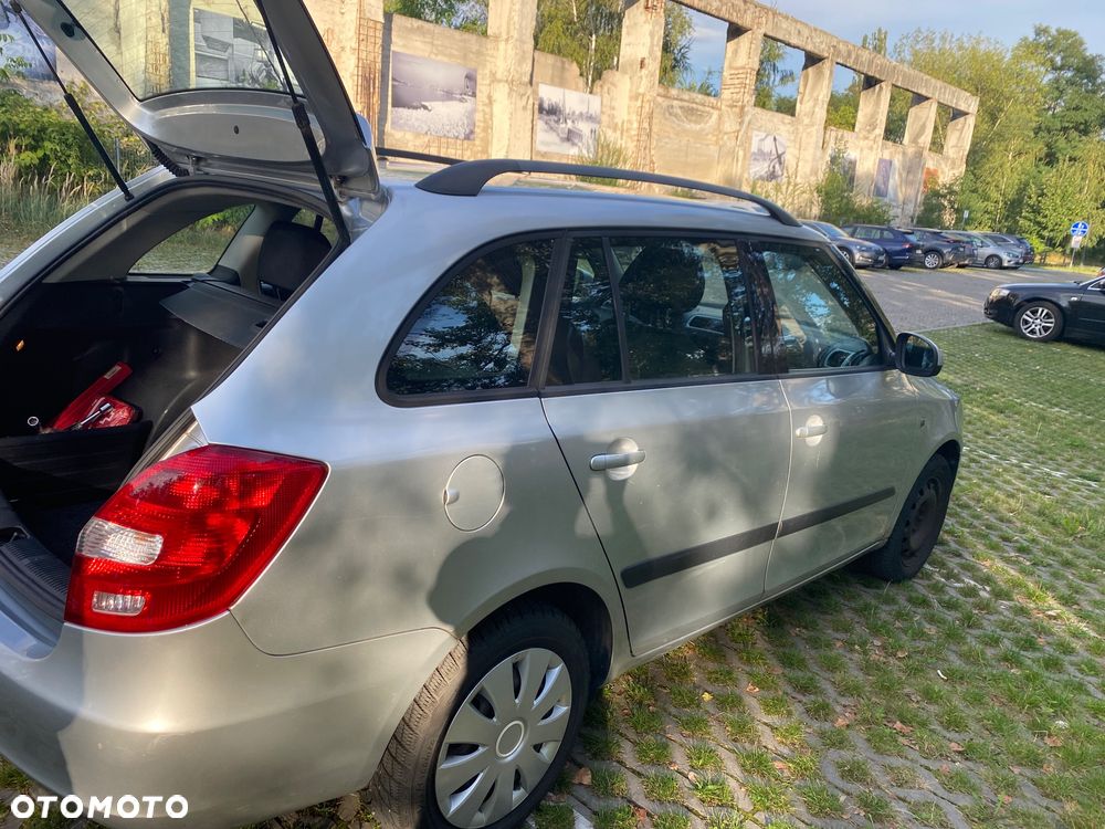 Skoda Fabia - 4