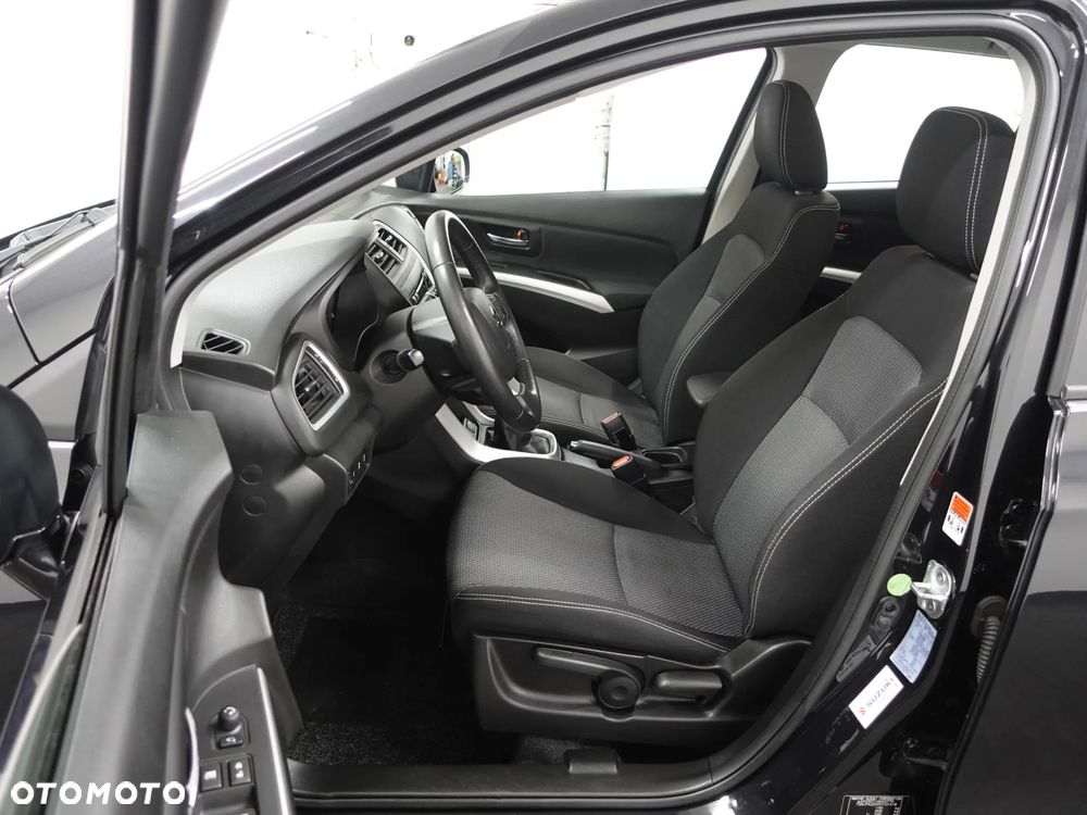 Suzuki SX4 S-Cross 1.6 VVT 4x2 Comfort - 21