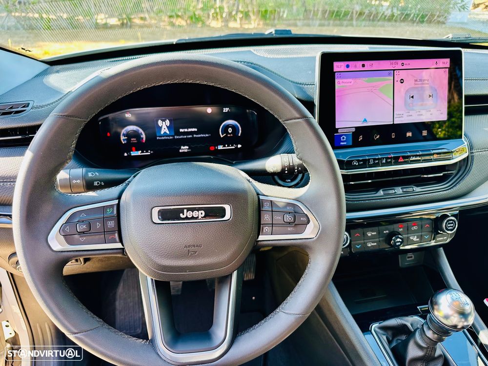 Jeep Compass 1.3 T Night Eagle - 27