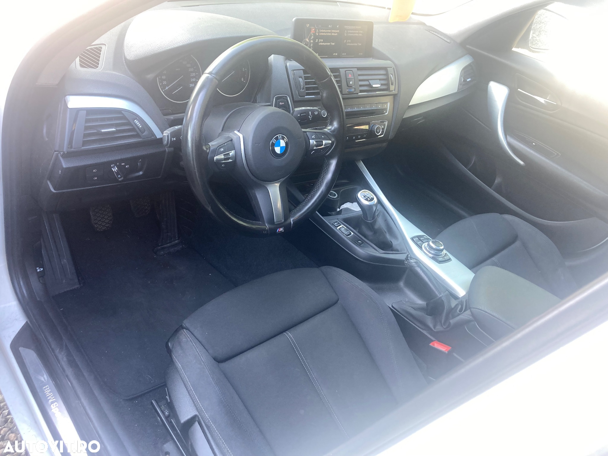 BMW Seria 1 118d Sport Line - 11
