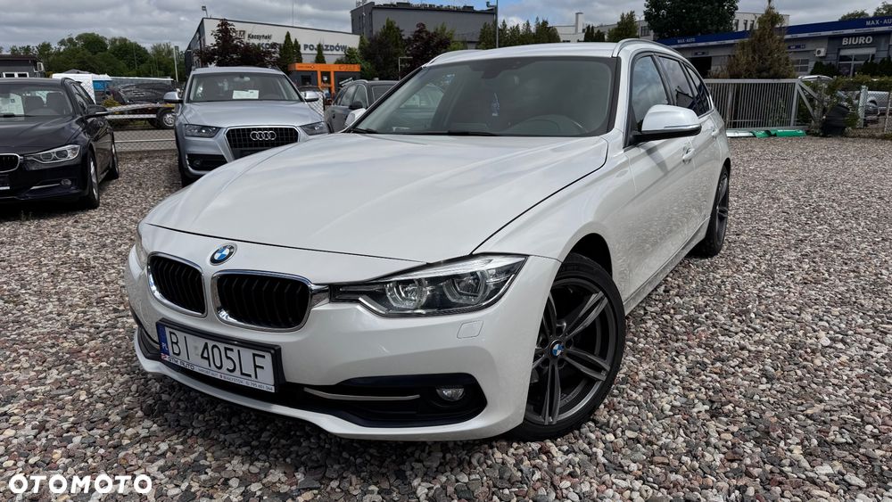 BMW Seria 3 320d Sport Line - 3