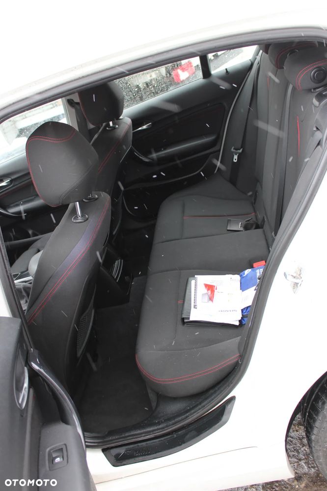 BMW Seria 1 - 6