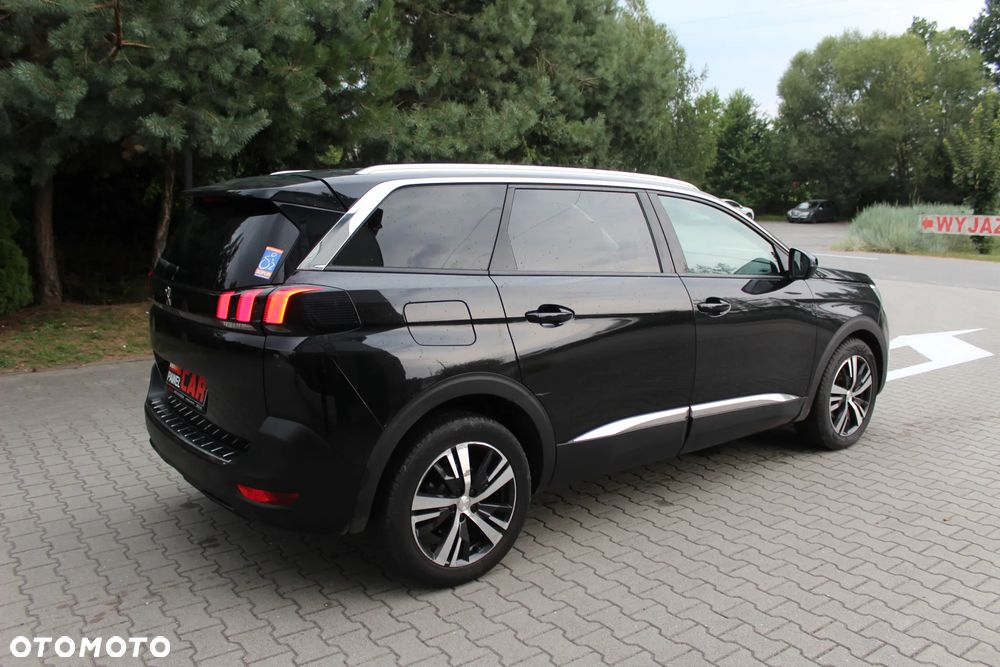 Peugeot 5008 - 10