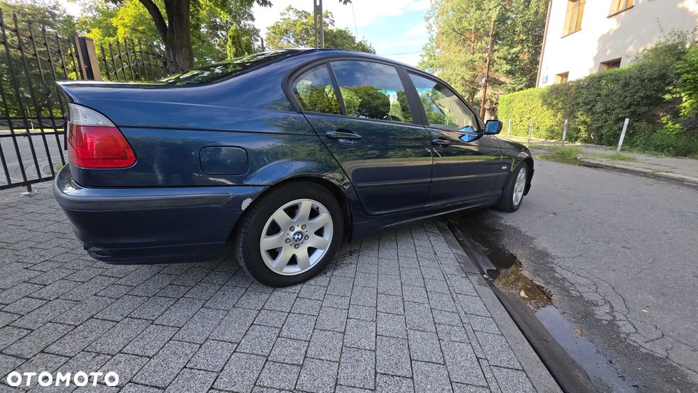 BMW Seria 3 - 12