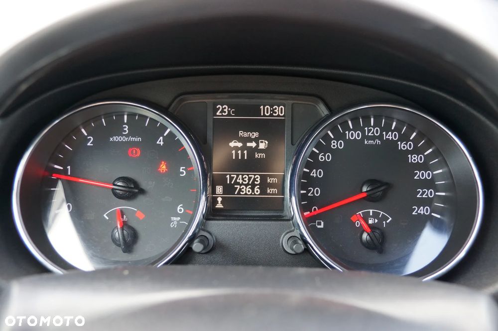 Nissan Qashqai 1.6 DCi 4x4 Acenta - 16