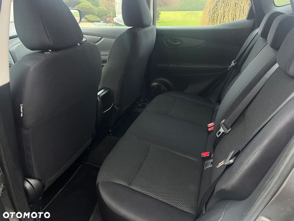 Nissan Qashqai 1.2 DIG-T N-Vision - 13