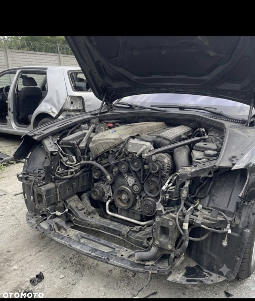 BMW Seria 7 750i L - 1