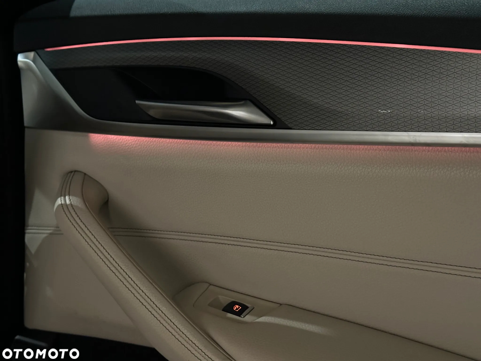 BMW Seria 5 520d M Sport - 19