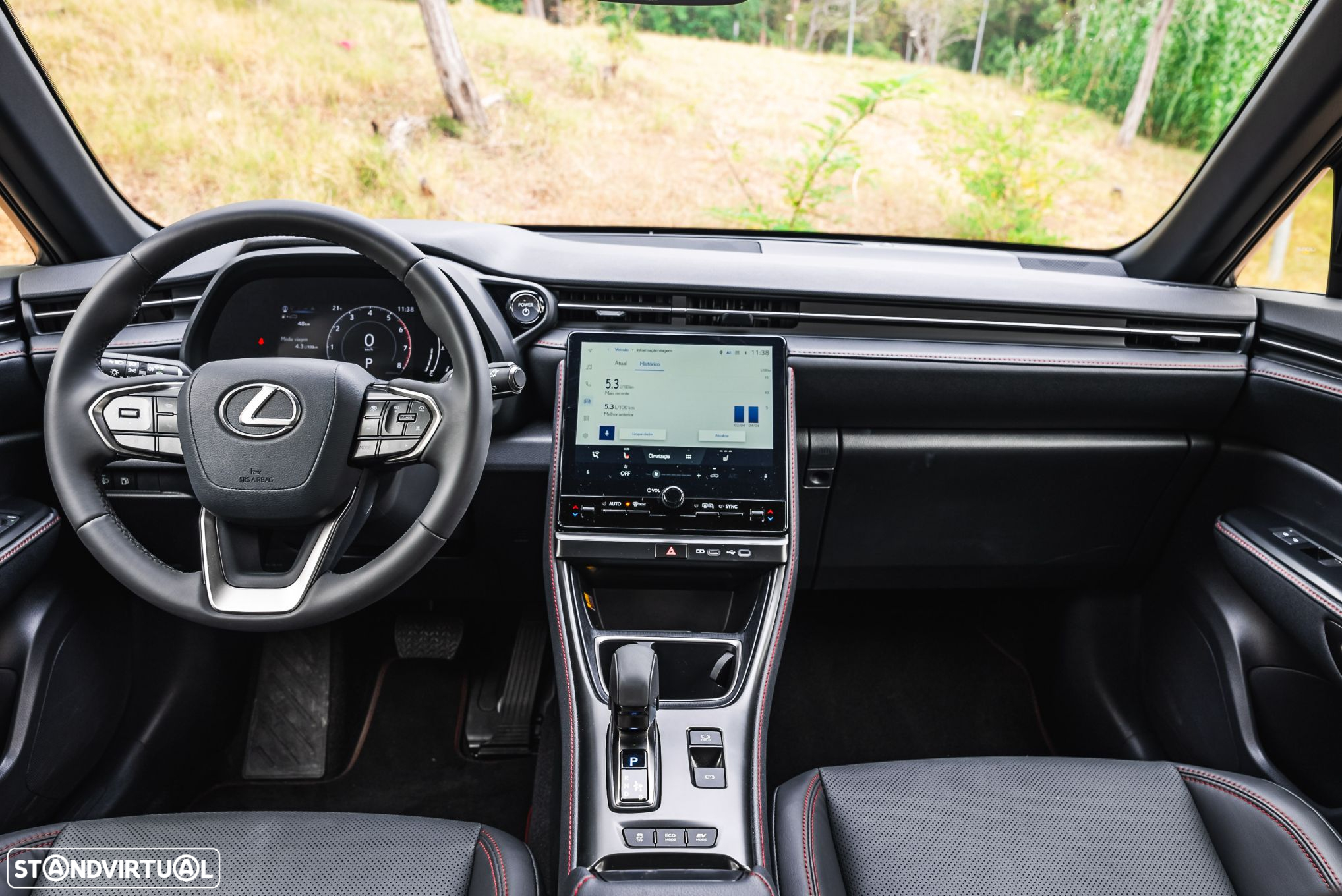Lexus LBX Elegant Pele Preta - 8