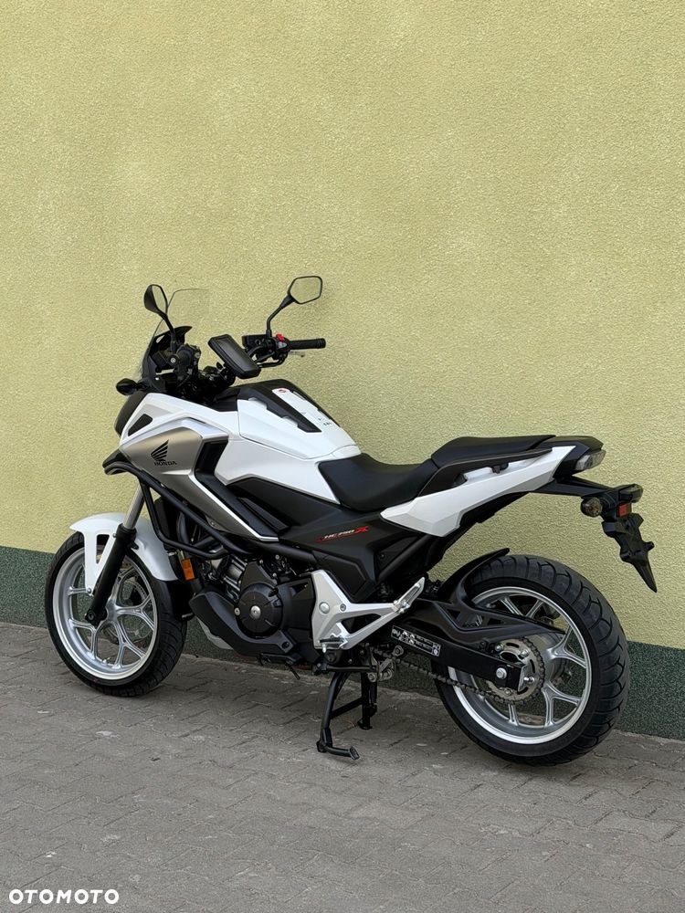 Honda NC - 19