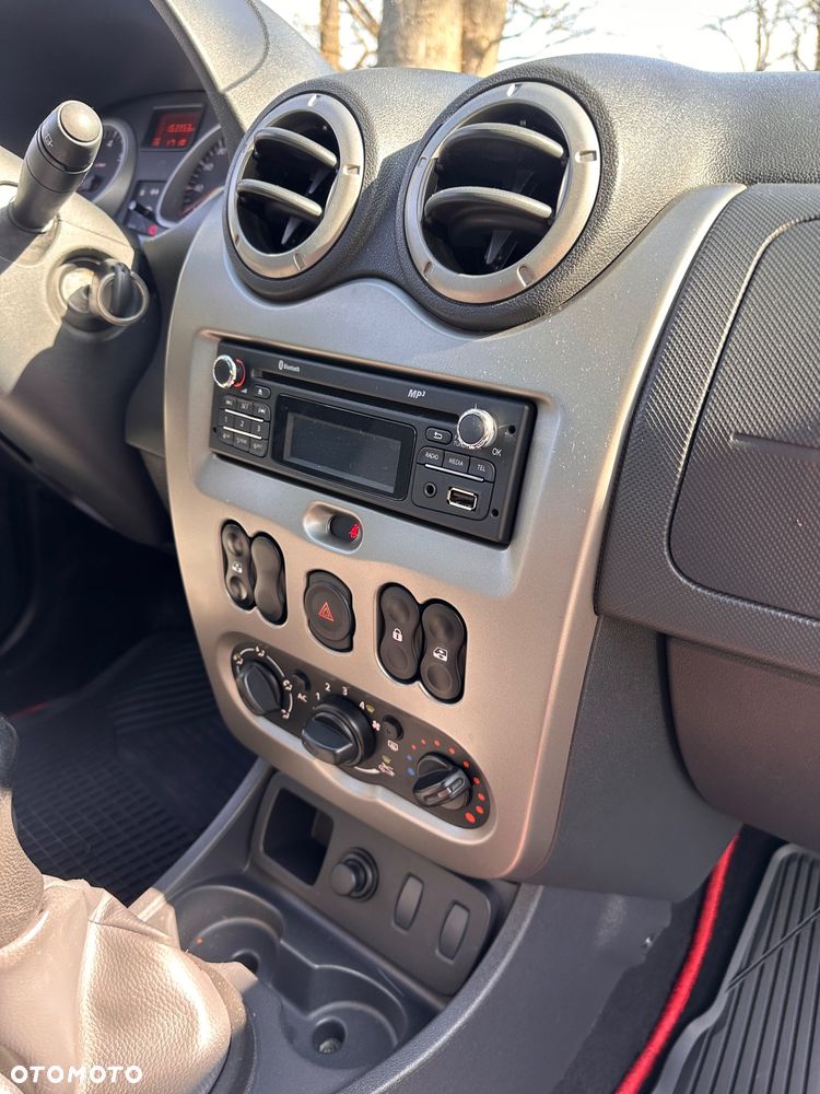 Dacia Duster 1.6 16V 4x2 Delsey - 21