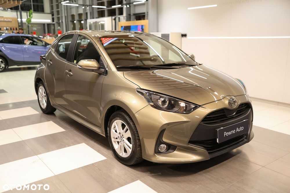 Toyota Yaris 1.5 Comfort - 4