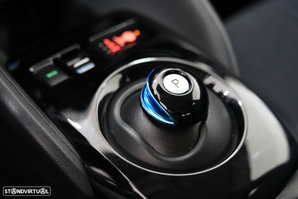 Nissan Leaf N-Connecta - 20