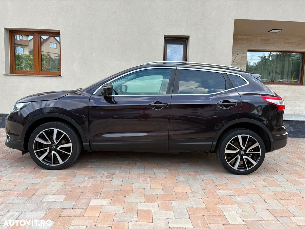 Nissan Qashqai 1.6 DCI TEKNA - 2