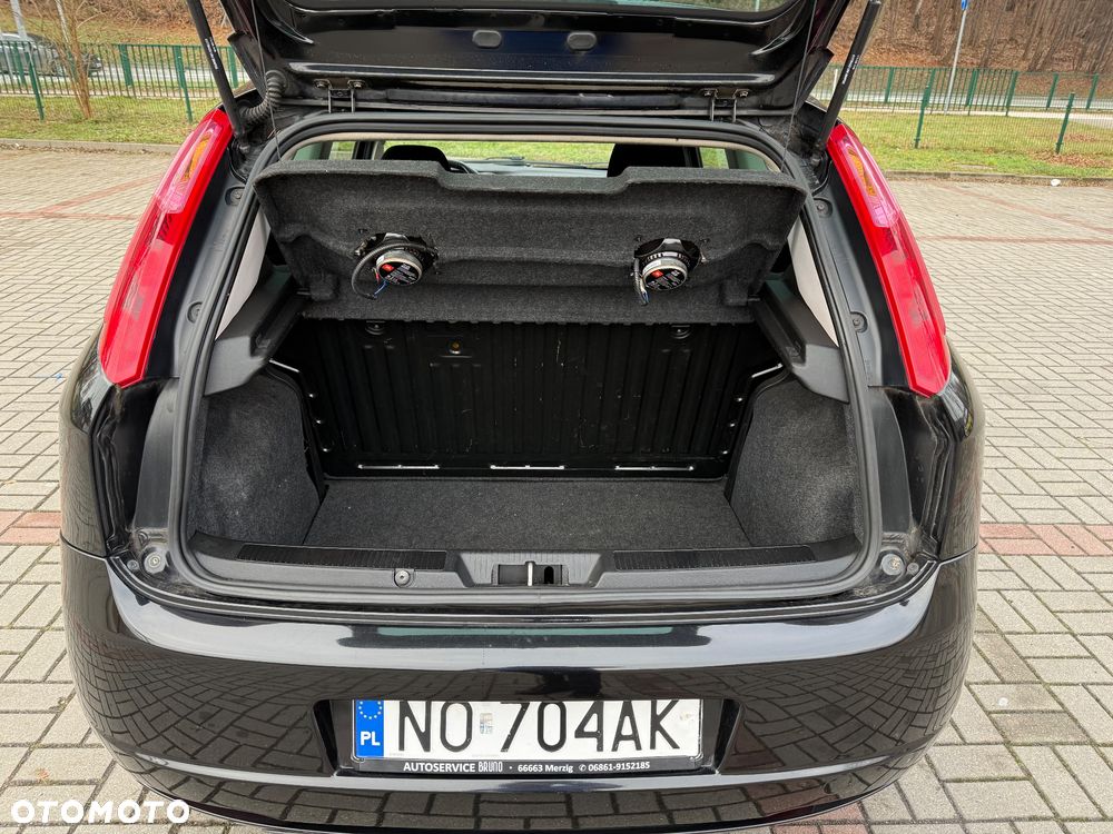 Fiat Grande Punto - 9