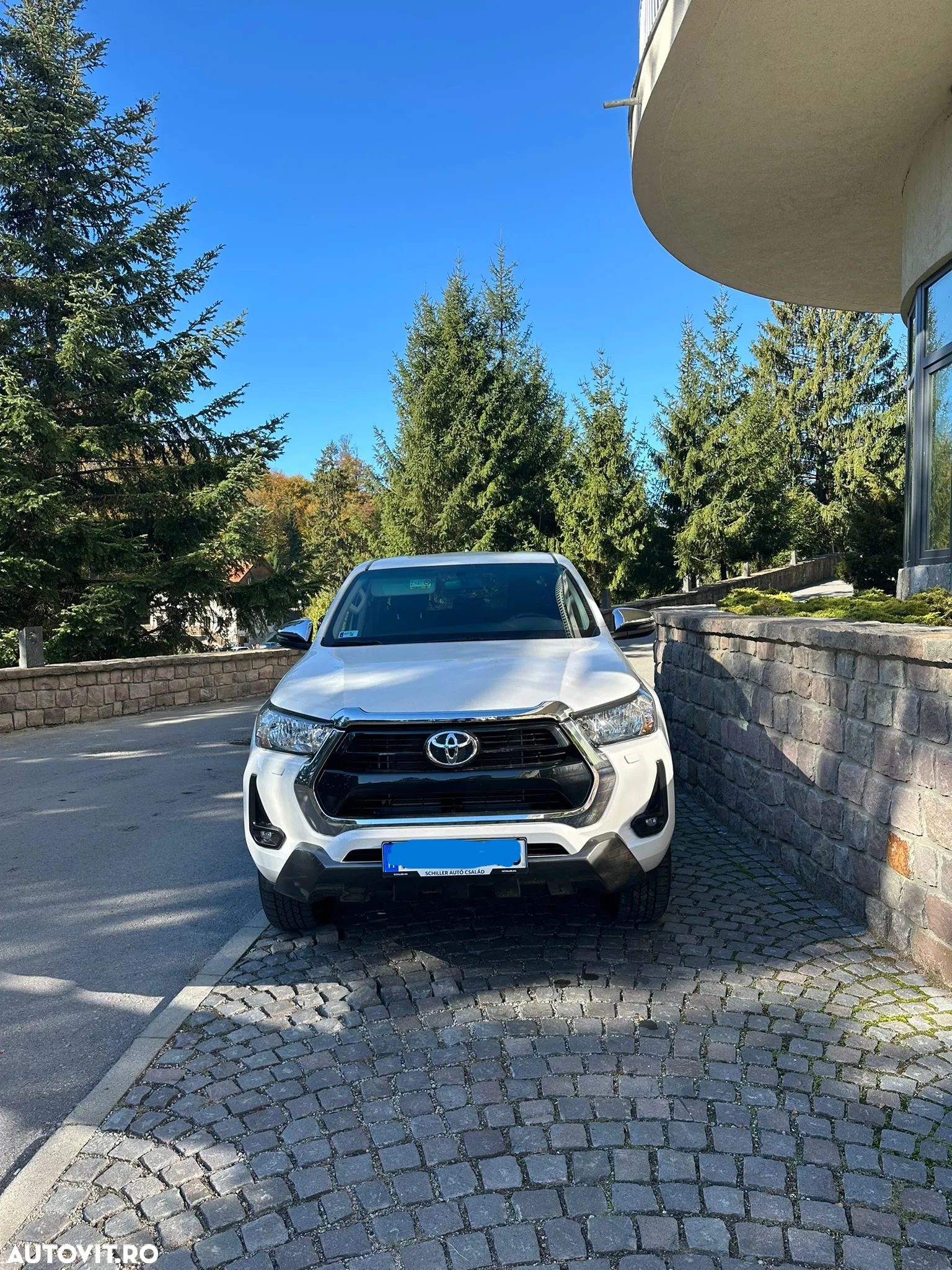 Toyota Hilux - 5