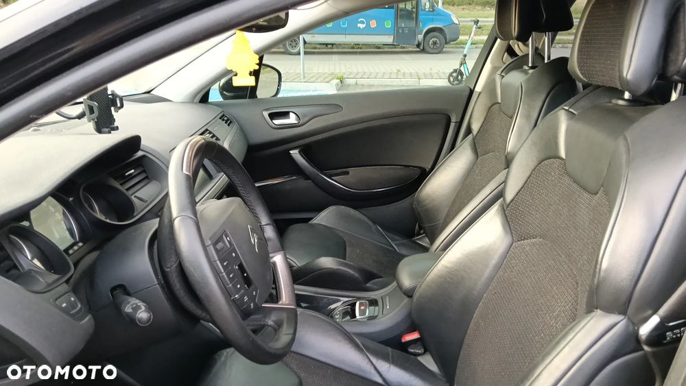 Citroën C5 2.0 HDi Exclusive - 24