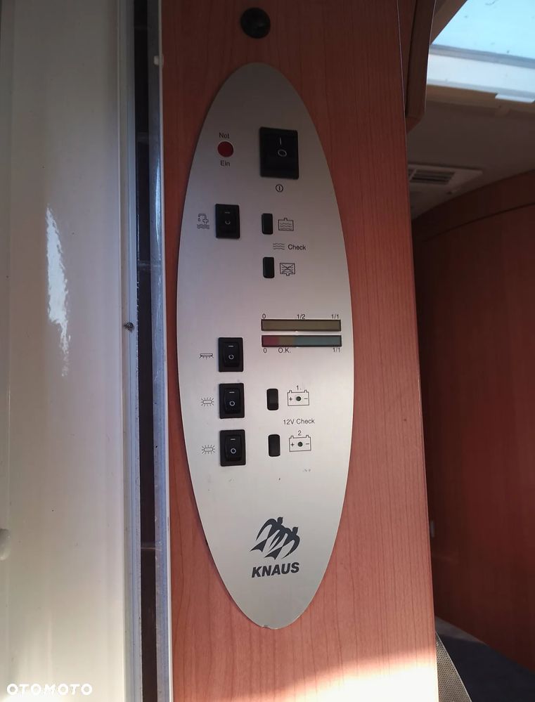 KNAUS Sunliner - 12
