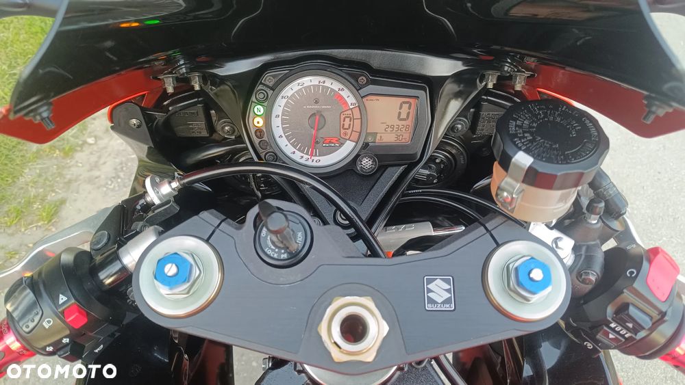 Suzuki GSX-R - 7