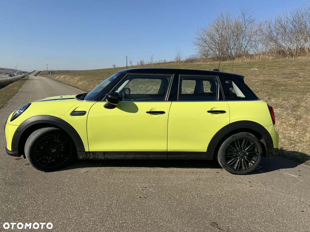 MINI Cooper Standard - 2