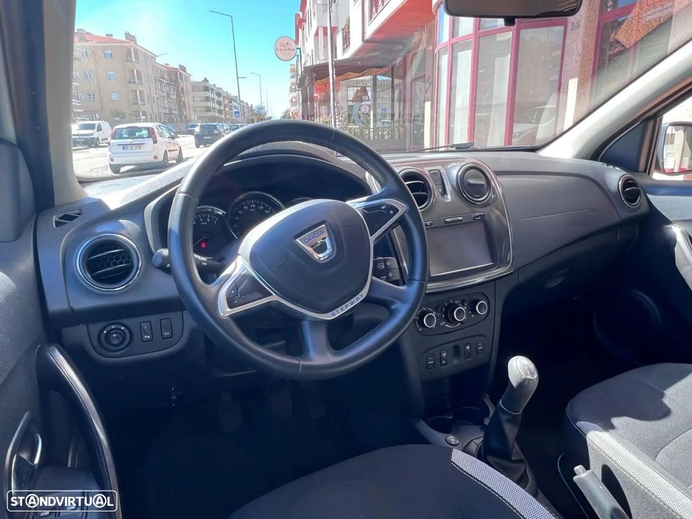 Dacia Sandero - 9