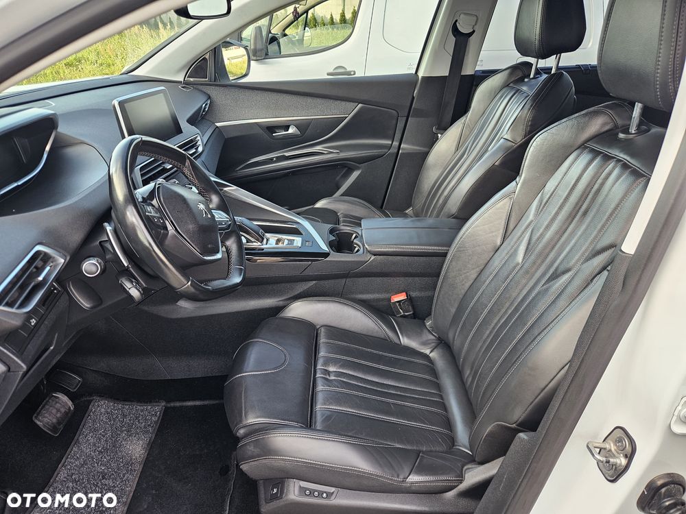 Peugeot 5008 - 27