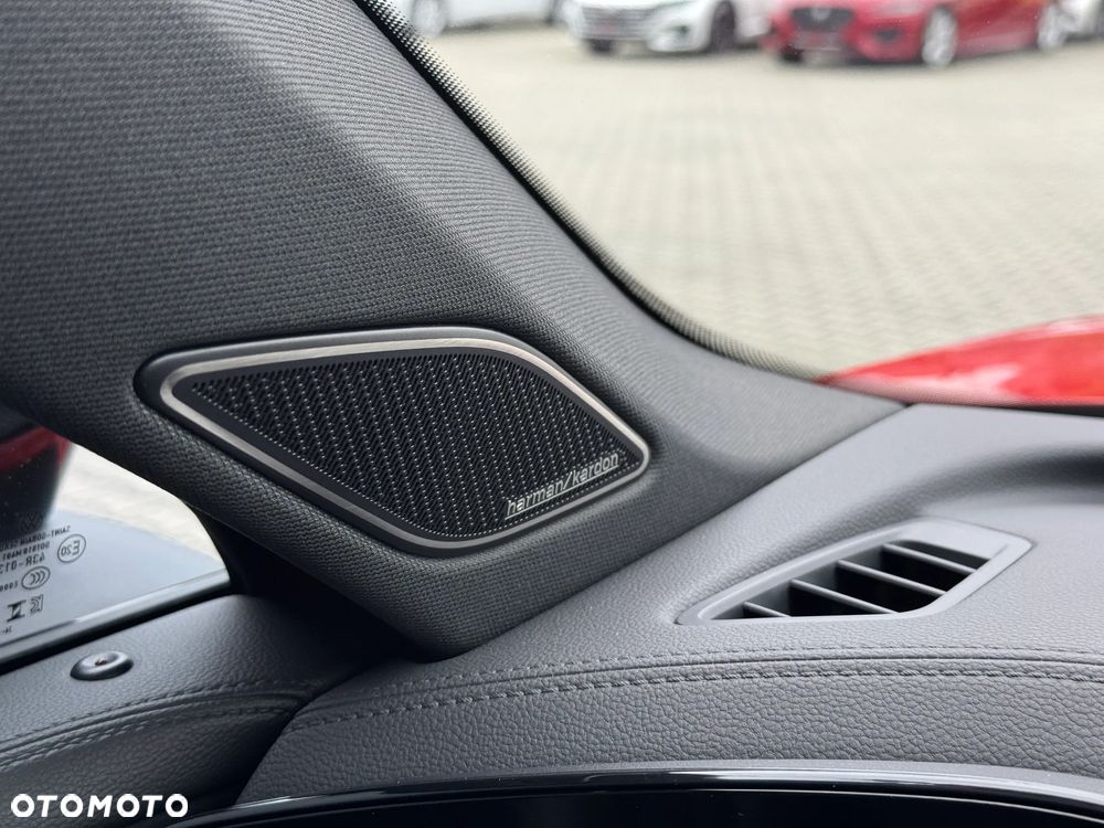 Volkswagen Tiguan 2.0 TDI SCR 4MOTION DSG R-Line - 13